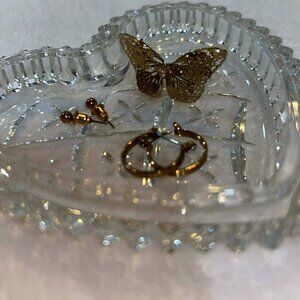 New Jewelry Set 2 Pairs Gold Earrings and Gold Butterfly Ring